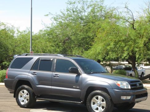 Used 2004 Toyota 4Runner 4WD image 4