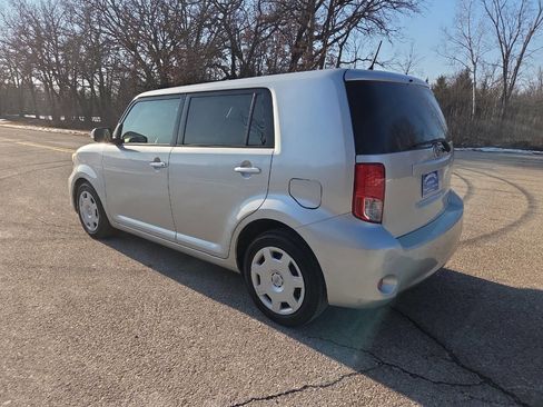 Used 2012 Scion xB image 4