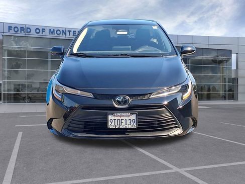 Used 2024 Toyota Corolla LE FWD image 25