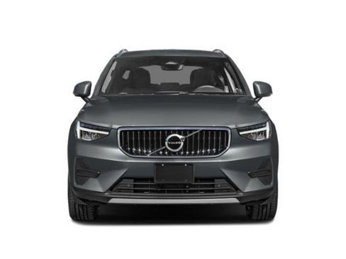 Used 2024 Volvo XC40 B5 Core image 7