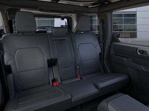 New 2025 Ford Bronco Badlands AWD/4WD image 11