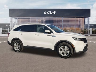 Used 2023 Kia Sorento LX