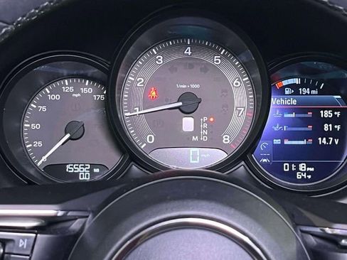 Certified 2023 Porsche Macan Turbo AWD/4WD image 42