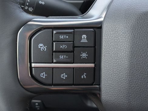 New 2025 Ford F250 Platinum image 28