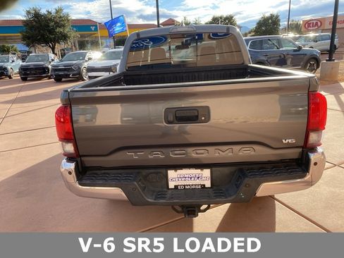 Used 2018 Toyota Tacoma SR5 image 7