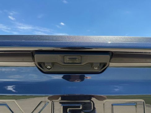 Used 2024 Chevrolet Silverado 1500 LT AWD/4WD image 5