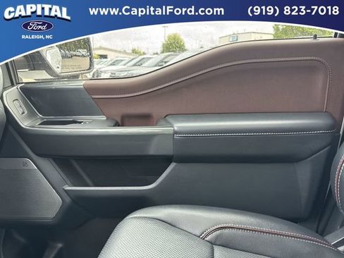 Certified 2022 Ford F150 Lariat w/ Equipment Group 502A High image 29