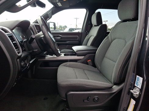 Used 2020 RAM 1500 Big Horn AWD/4WD image 14
