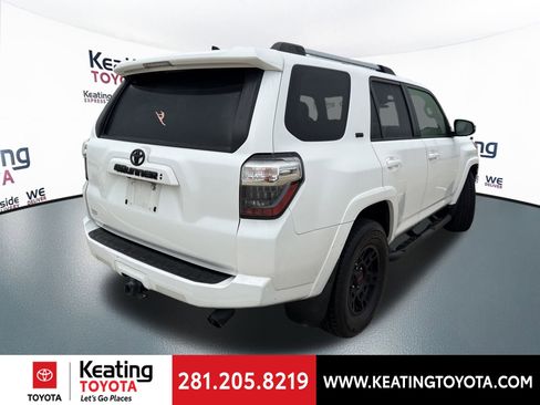 Certified 2020 Toyota 4Runner SR5 Premium w/ Moonroof Package image 8