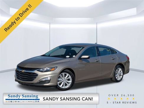 Used 2025 Chevrolet Malibu LT FWD image 1