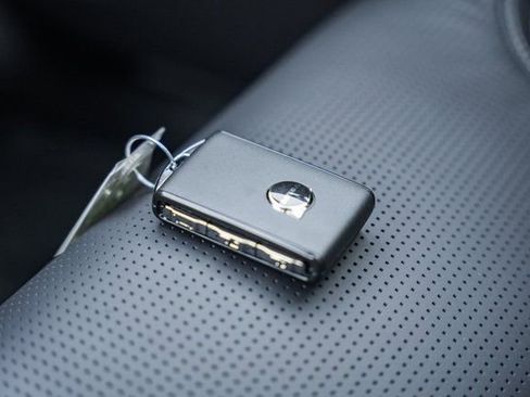 New 2026 Volvo XC60 B5 Ultra w/ Protection Package Premier image 43