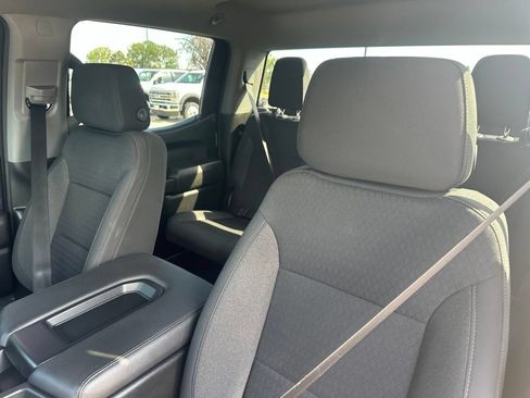 Certified 2022 Chevrolet Silverado 1500 Custom w/ LPO, Dark Essentials Package AWD/4WD image 15