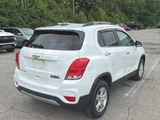 Used 2018 Chevrolet Trax LT w/ LT Convenience Package image 2