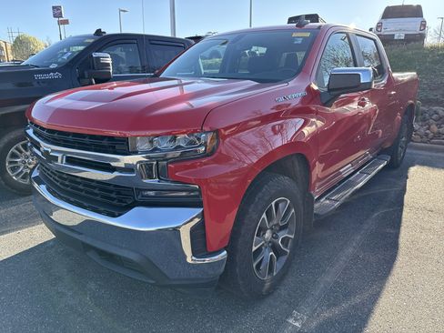 Used 2020 Chevrolet Silverado 1500 LT w/ All-Star Edition image 5