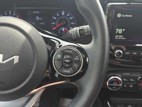 Used 2022 Kia Soul GT-Line FWD image 26