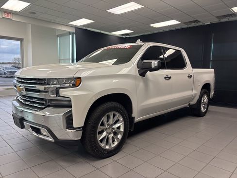 Used 2022 Chevrolet Silverado 1500 LTZ AWD/4WD image 7