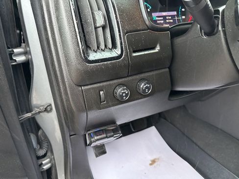 Used 2019 Chevrolet Colorado LT w/ LT Convenience Package image 27