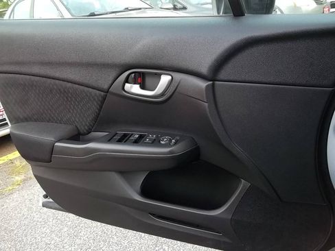 Used 2015 Honda Civic LX image 12