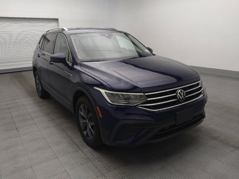 Used 2022 Volkswagen Tiguan SE AWD/4WD image 13