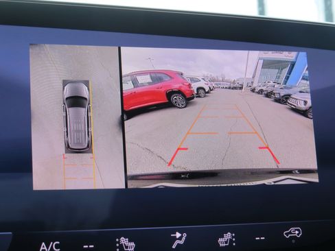 New 2026 Buick Enclave Sport Touring w/ Power Package image 28