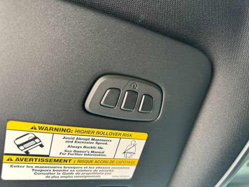 Used 2025 Ford Ranger Raptor AWD/4WD image 18