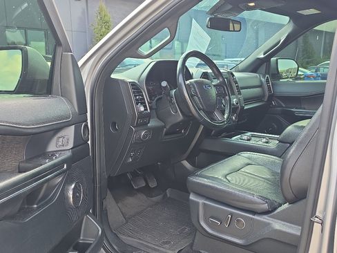 Used 2021 Ford Expedition Max Limited AWD/4WD image 10