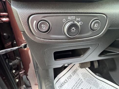 Used 2023 Chevrolet TrailBlazer LT w/ Convenience Package image 13