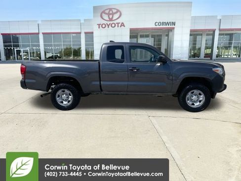 Certified 2022 Toyota Tacoma SR AWD/4WD image 6