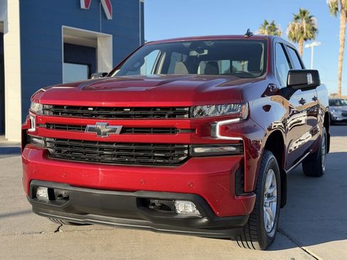 Used 2021 Chevrolet Silverado 1500 RST image 5