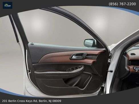 Used 2015 Chevrolet Malibu LTZ FWD image 8