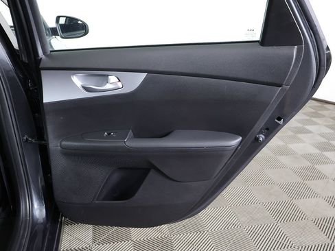 Used 2023 Kia Forte LXS FWD image 23