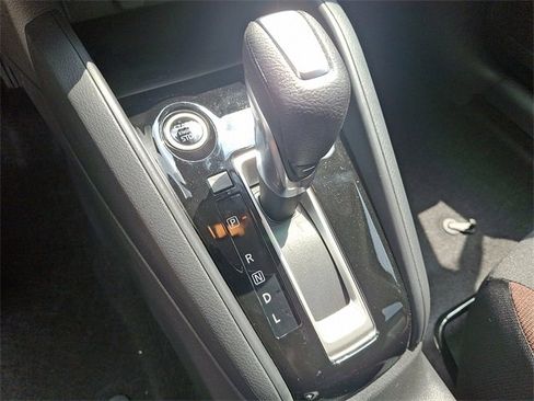 New 2025 Nissan Versa SR w/ Trunk Package image 16