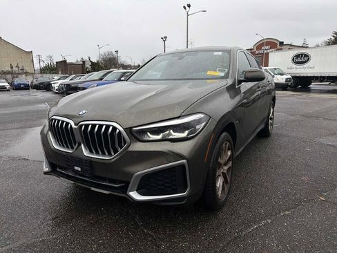 Certified 2023 BMW X6 xDrive40i w/ Premium Package image 3