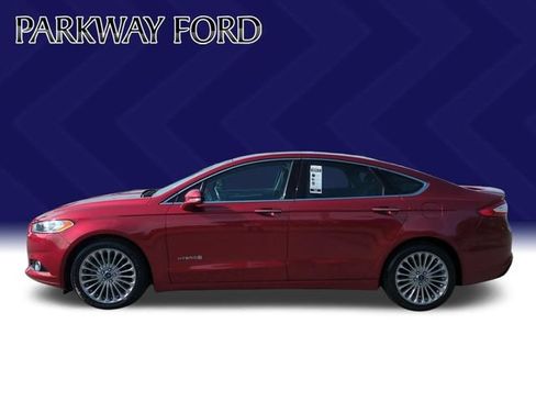 Used 2014 Ford Fusion Titanium FWD image 2