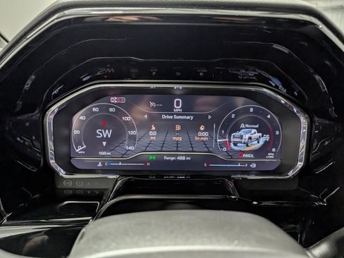 Used 2025 GMC Sierra 3500 SLT w/ SLT Premium Package image 22