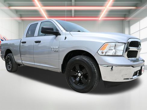 Used 2024 RAM 1500 Classic SLT RWD image 6