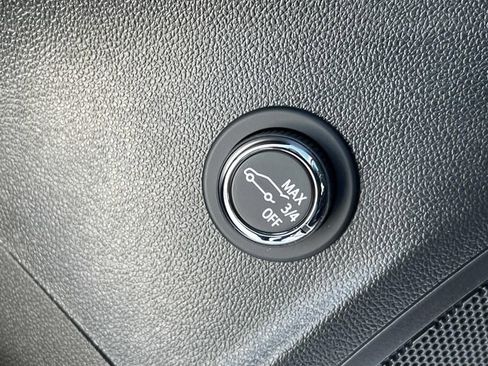 New 2026 Buick Envision Sport Touring image 17