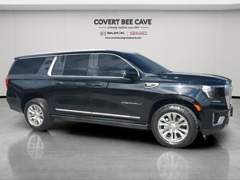 Certified 2023 GMC Yukon XL Denali image 12