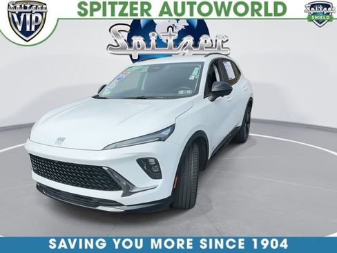 Used 2024 Buick Envision Sport Touring image 4