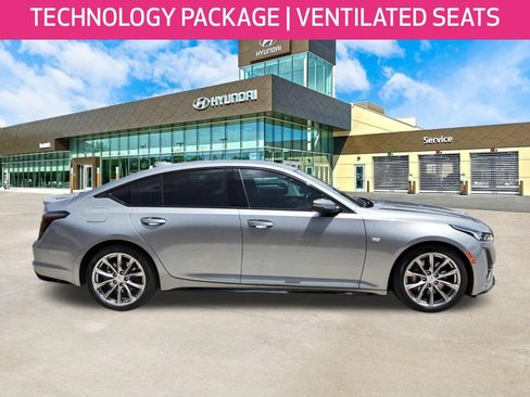 Used 2023 Cadillac CT5 Sport w/ Climate Package RWD image 4