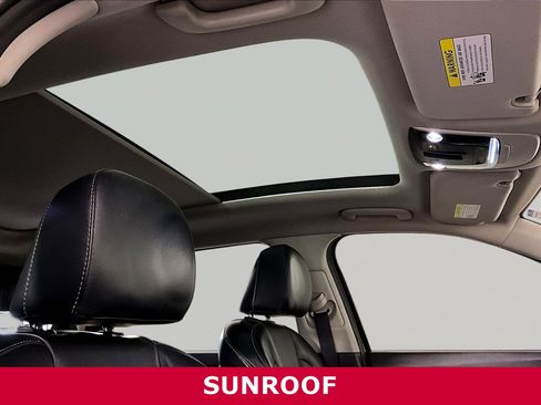 Used 2021 Kia Sorento S w/ Panoramic Sunroof Package FWD image 25