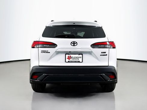 Used 2023 Toyota Corolla Cross AWD Hybrid w/ Convenience Package image 6