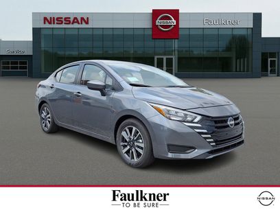New 2025 Nissan Versa SV w/ Trunk Package