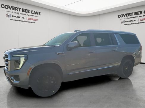 New 2026 GMC Yukon XL Elevation image 4