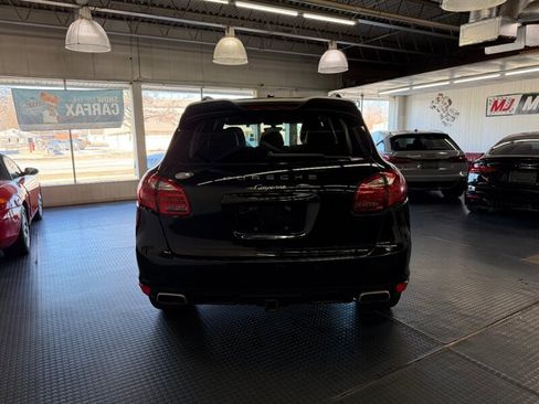 Used 2014 Porsche Cayenne Diesel Platinum Edition image 12