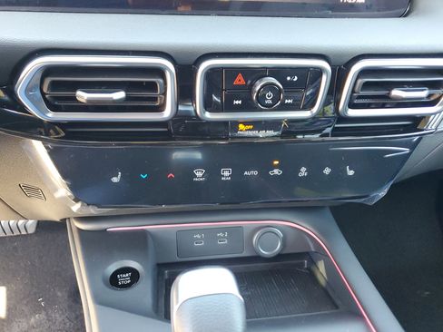 New 2026 Nissan Sentra SV image 18