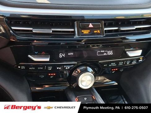 Used 2023 Acura MDX SH-AWD w/ Technology Package image 21
