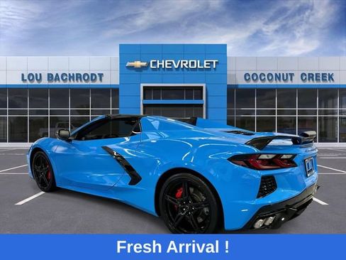 Used 2021 Chevrolet Corvette Stingray Premium Conv w/ Z51 Performance Package RWD image 6