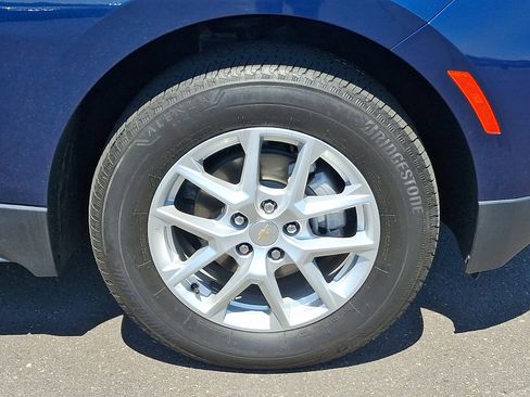 Certified 2023 Chevrolet Equinox LT AWD/4WD image 8