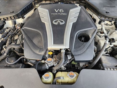 Used 2018 INFINITI Q60 3.0t Sport w/ Sensory Package 3.0T Sport image 19